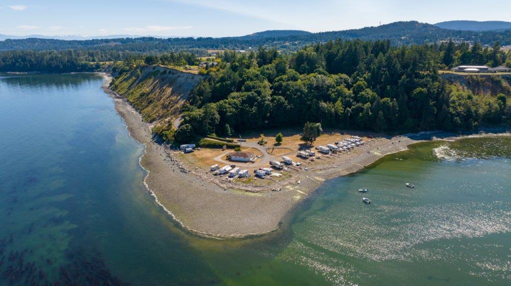 Aerial view of the Beachcomber RV Park waterfront